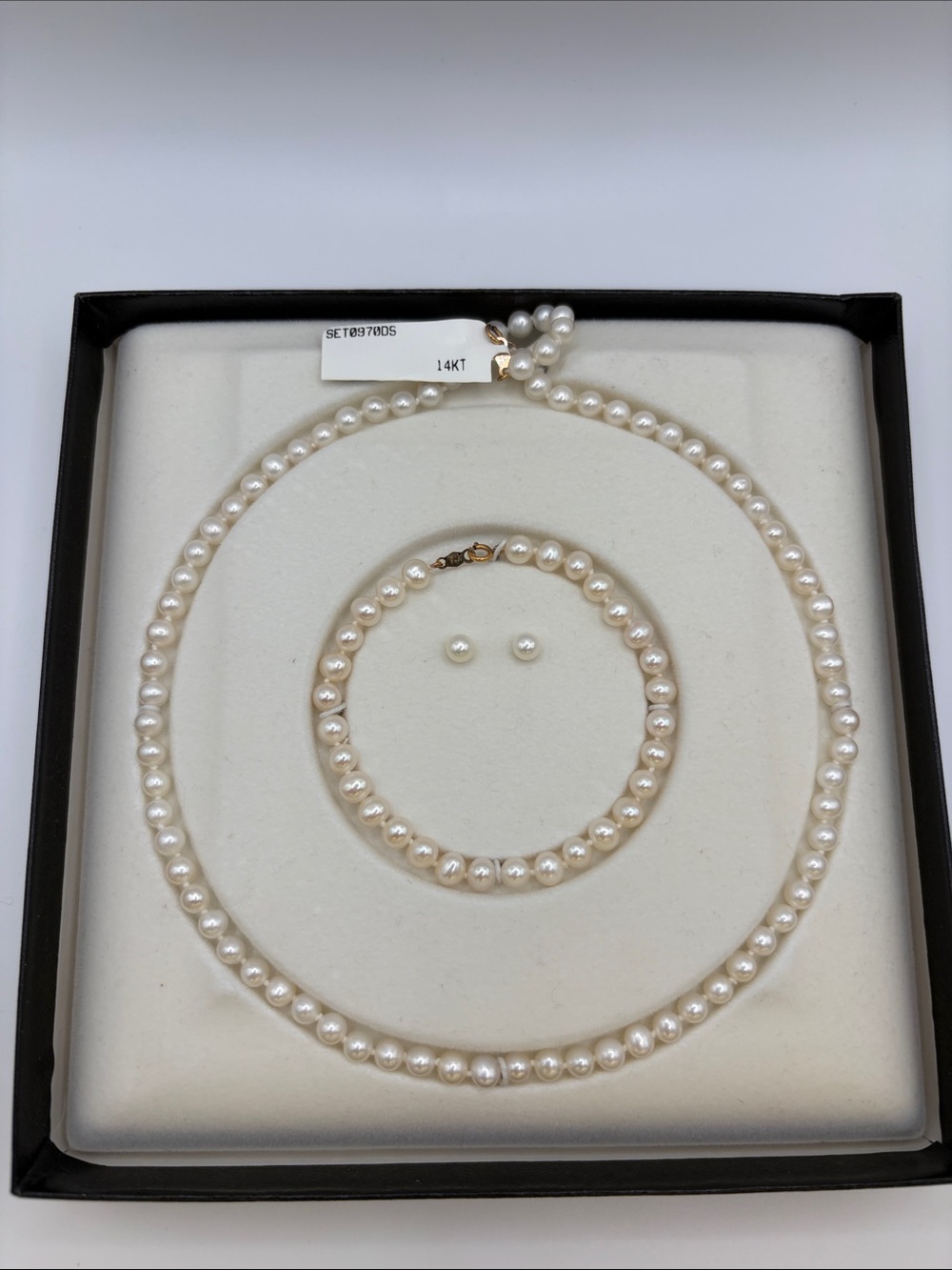 Pearl Necklace, Bracelet & Stud Earrings Set - 14K Gold Clasp - White Pearls